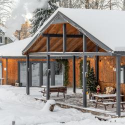 Коттедж у Озера с 3-мя спальнями (120 кв.м)