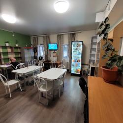 Кровать в 12-местном общем номере