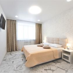 Фото Апартаменты на улице Крылова 20