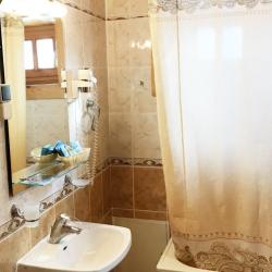 Номер комфорт с 2 односпальными кроватями