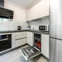 Фото Апартаменты на улице Учительская 24