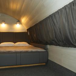 Апартаменты ИЛ-18