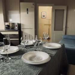 Фото Отель Rental Family Rooms (Рентал Фэмили Румс) на улице Революции 1905 года
