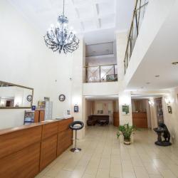 Фото Отель Загородный клуб Дача