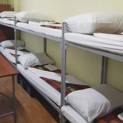 Кровать в 8-местном общем номере (удобства на этаже)