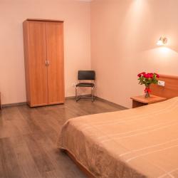 Номер улучшенный с 1 двуспальной кроватью