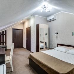 Номер стандарт с 1 двуспальной кроватью