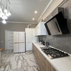 Фото Отель Просторная 3-комнатная квартира возле Кремля и Кремлевской Набережной