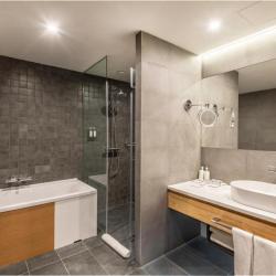 Фото Отель Holiday Inn Yerevan Republic Square (Холидей Инн Репаблик Сквер)