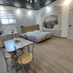 2-комнатные апартаменты стандарт Красной Армии 136/8