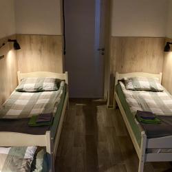 Кровать в общем номере