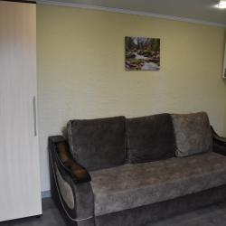 Эконом с диваном