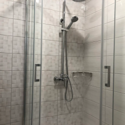 Номер стандарт с 1 двуспальной кроватью
