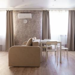 Апартаменты студия Right Room на Пухова д.56 вид на город