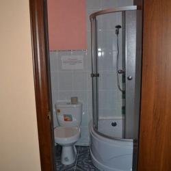 Номер эконом с 2 односпальными кроватями (с завтраком, без окна)