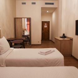 3-местный номер делюкс улучшенный