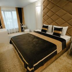 Номер стандарт с 1 двуспальной кроватью