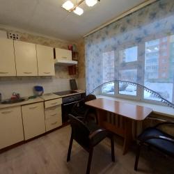 Фото Апартаменты на улице Тихонова 29/2