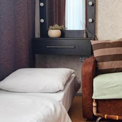 Фото Отель Комфорт на улице Верхненабережная 43