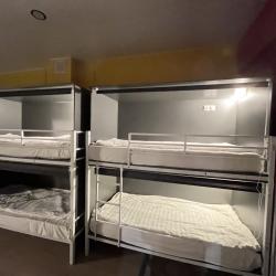 Кровать в общем номере