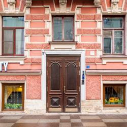 Фото Апартаменты на улице Чайковского 18
