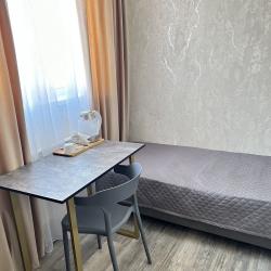 Аzимут (бывш. Гостиница На Пионерской) — 88e4fbd47e8aad190a29495cbb9e5020