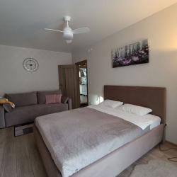 Фото Апартаменты на Автомобилистов 7