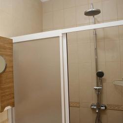 Номер стандарт с 1 двуспальной кроватью