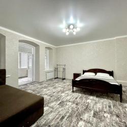 Фото Апартаменты на улице Шаумяна 22