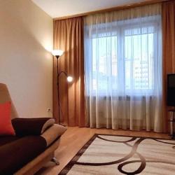 Фото Апартаменты на улице Танкиста Александрова 4