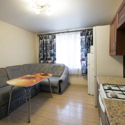 Фото Отель НаСутки35 на Челюскинцев 62