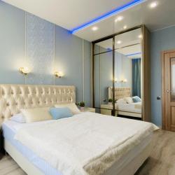 Фото Отель InnHome Apartments (ИннХоум) на улице Братьев Кашириных 34