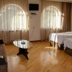 Фото Отель Grand Hotel Kapan (Гранд )