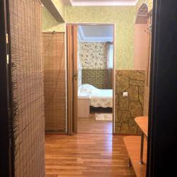 Фото Апартаменты на улице Широкая 34