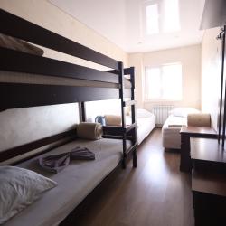 Кровать в 3-местном общем номере