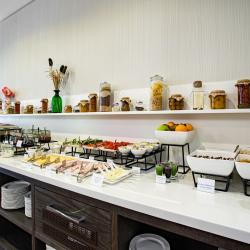 Фото Отель Ramada Hotel & Suites by Wyndham Novosibirsk Zhukovka (Рамада )