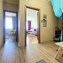 Фото Апартаменты InRoomSPb на проспекте Просвещения 15