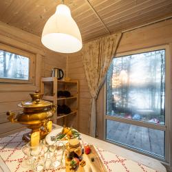 Коттедж у Озера с 3-мя спальнями (120 кв.м)