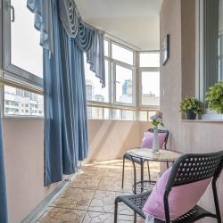 Фото Апартаменты на улице Серова 45