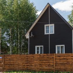 Коттедж Невский с 2 спальнями и сауной