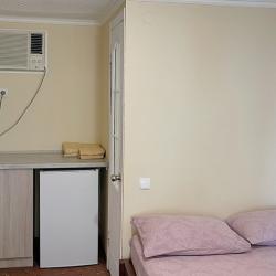 Номер стандарт с 1 двуспальной кроватью