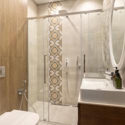 Фото Отель Leon Estate (Леон Эстейт) на проезде Спортивный 3