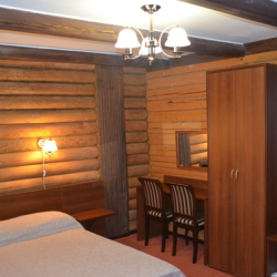 Фото Отель Тирольский