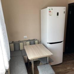 Фото Апартаменты на улице Тюленина 14