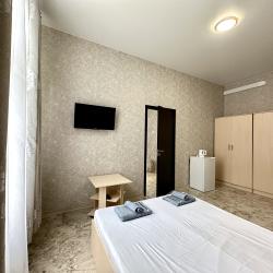 Фото Отель RestHouse (РестХаус)