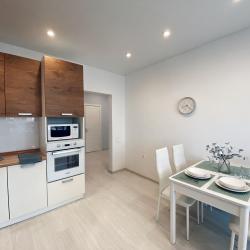 Фото Отель CrystalRentals (КристалРенталс) на улице Бориса Житкова 4