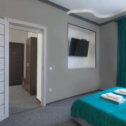 Номер люкс с 1 двуспальной кроватью