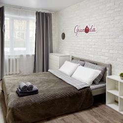 Фото Апартаменты Granada на улице Пархоменко 32