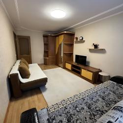 Фото Отель Apartments by Xasanov на улице Бажова 15