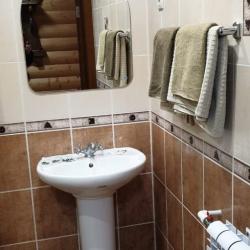 Номер стандарт с 2 односпальными кроватями (с завтраком)
